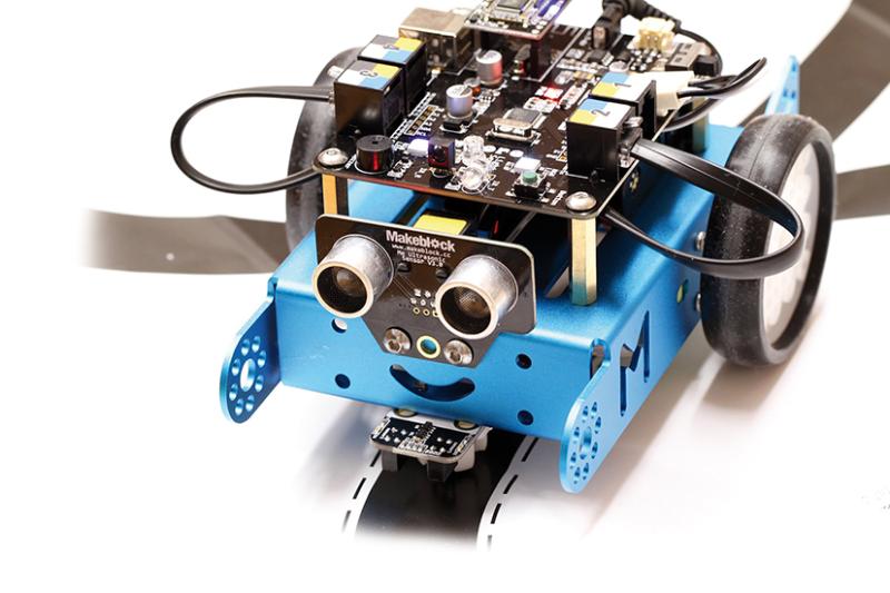 Los centros educativos de Pinto contarán con nuevo material de robótica