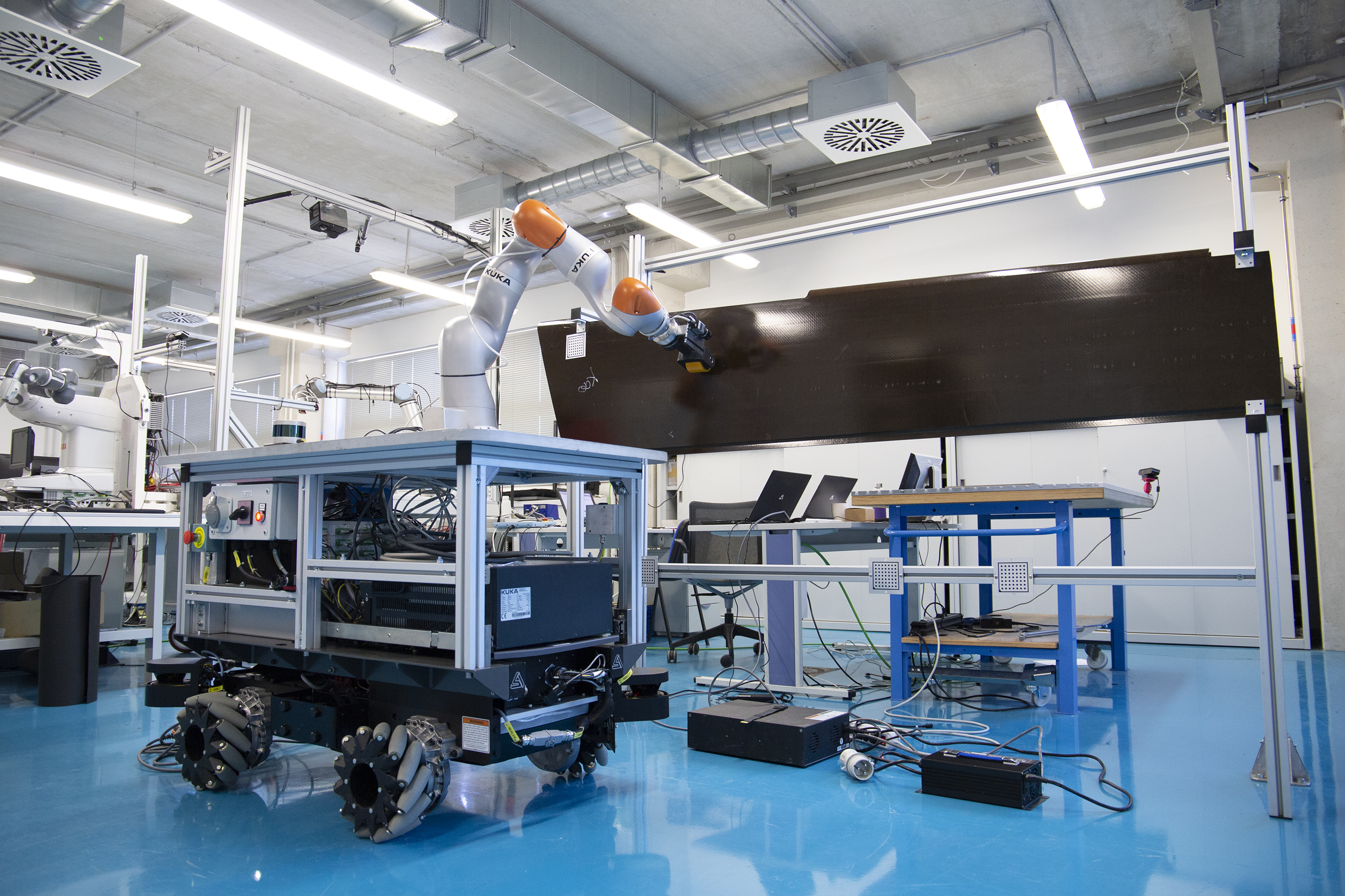 Robótica colaborativa para inspección aeronáutica