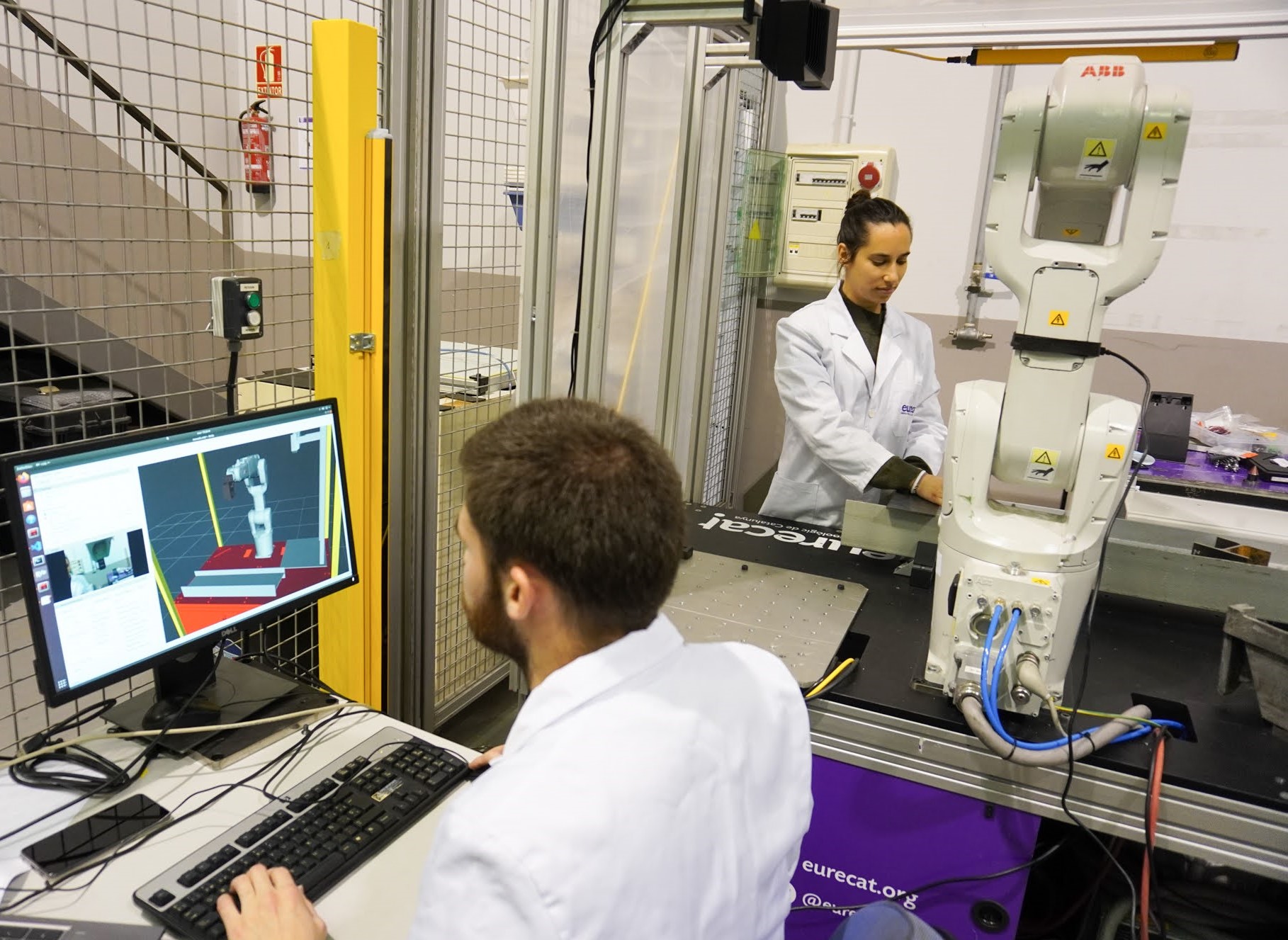 Un nuevo sistema robótico automatiza el montaje de piezas metálicas en vigas de construcción