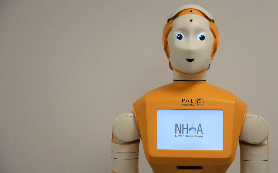 Un nuevo robot inteligente ayudará a mitigar la soledad de las personas mayores en casa