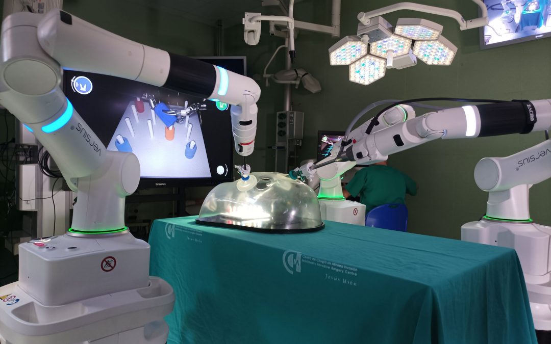El CCMIJU presentó en unas jornadas de puertas abiertas una solución innovadora para cirugía robótica laparoscópica