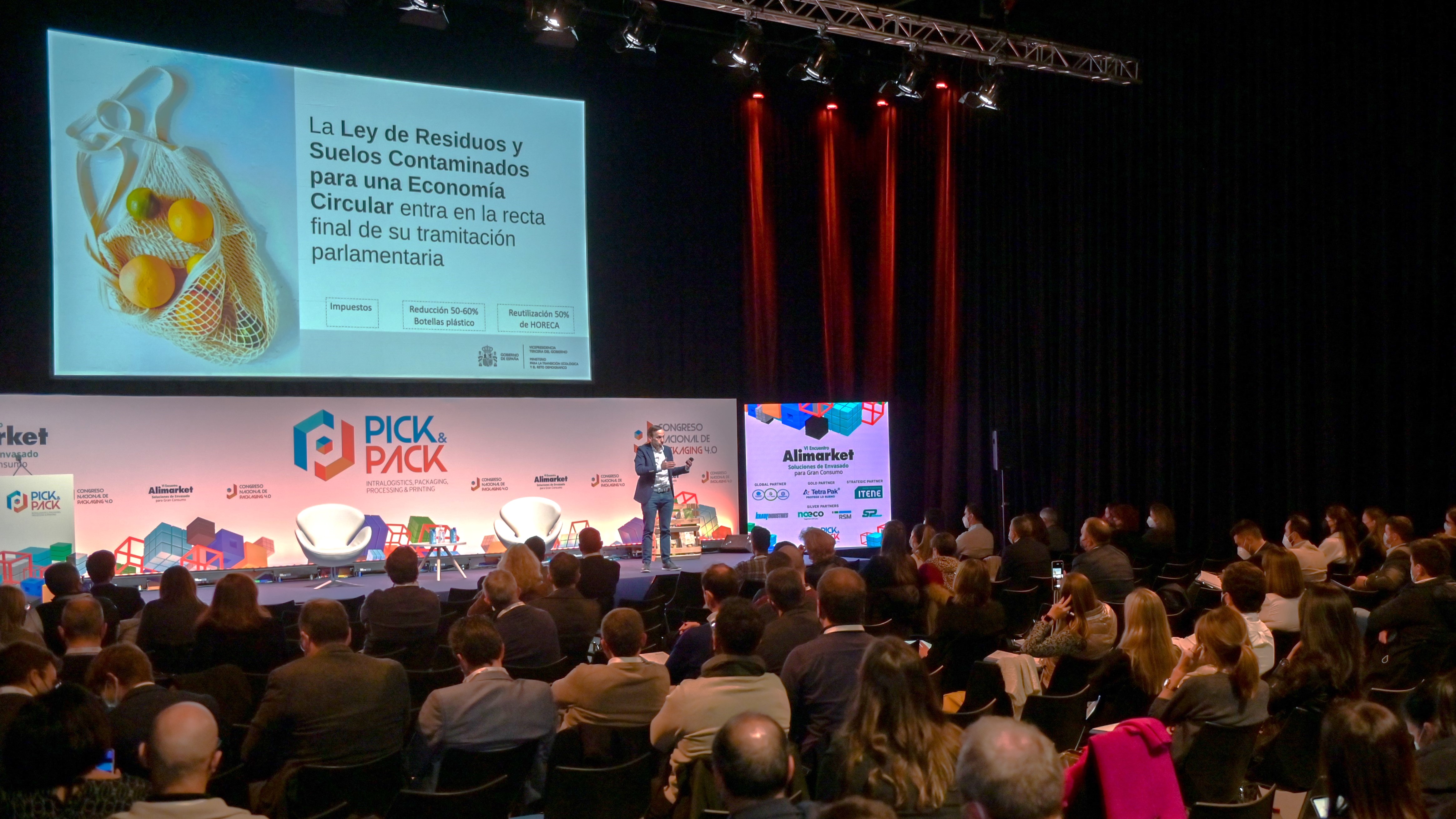 La industria del packaging cambia su rumbo para eliminar la producción de nuevo plástico y centrarse en soluciones circulares