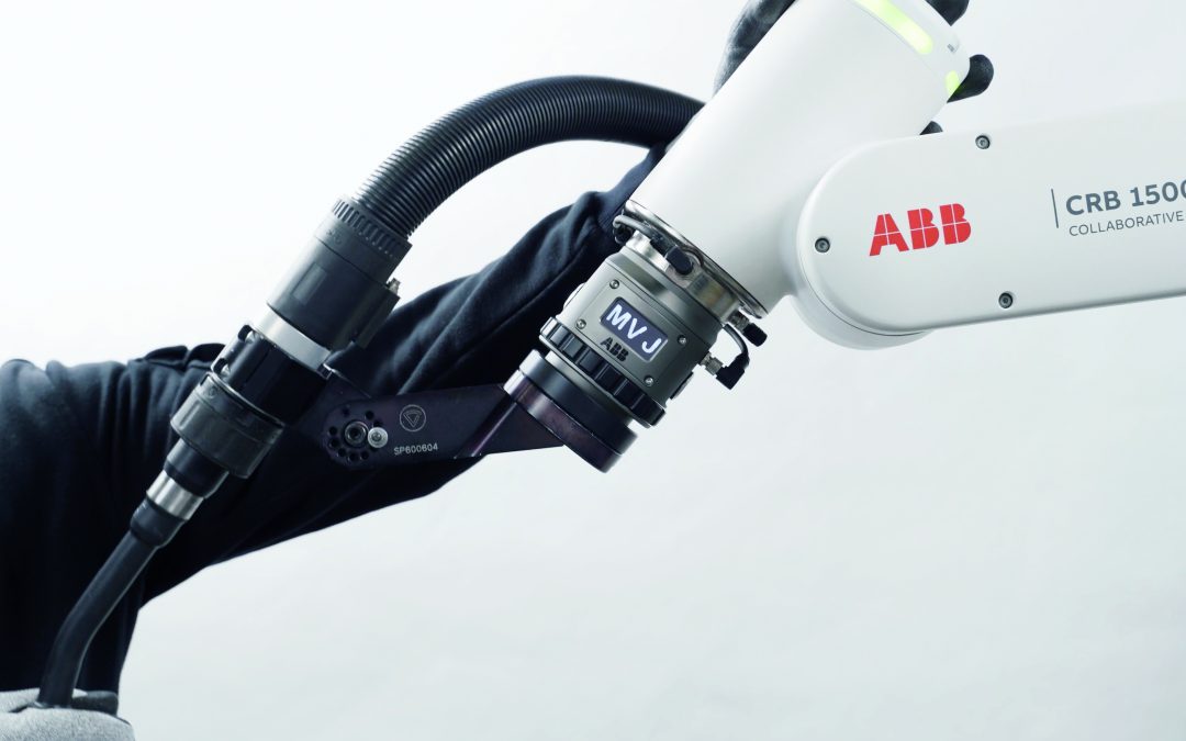 ABB lanza el nuevo e innovador paquete Cobot Arc Welding