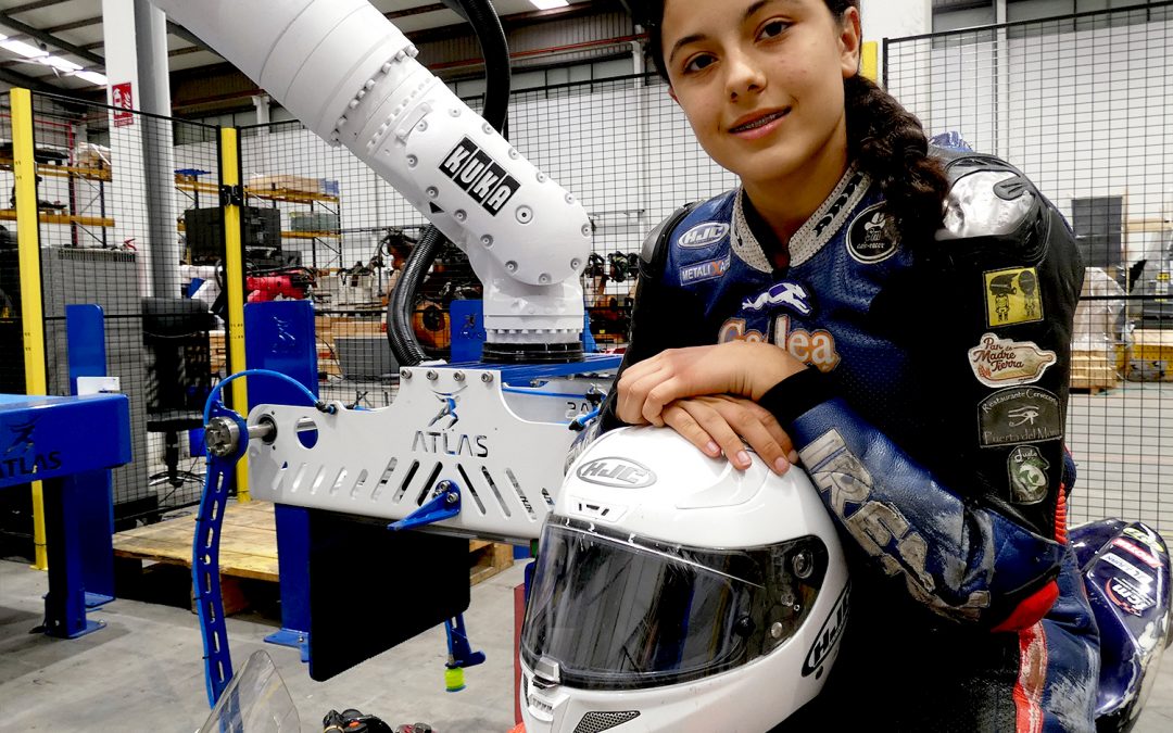 Atlas Robots patrocina a la joven promesa del motociclismo Irene Sandín, en su camino hacia el éxito