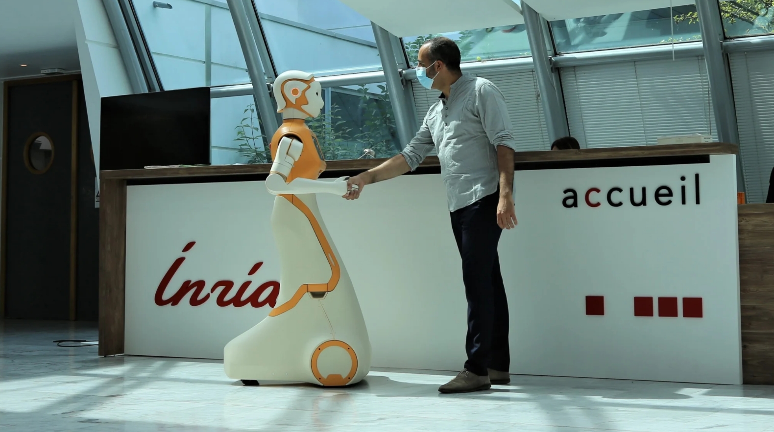 Robots Asistenciales en el Cuidado de la Salud – Éxito del Proyecto SPRING