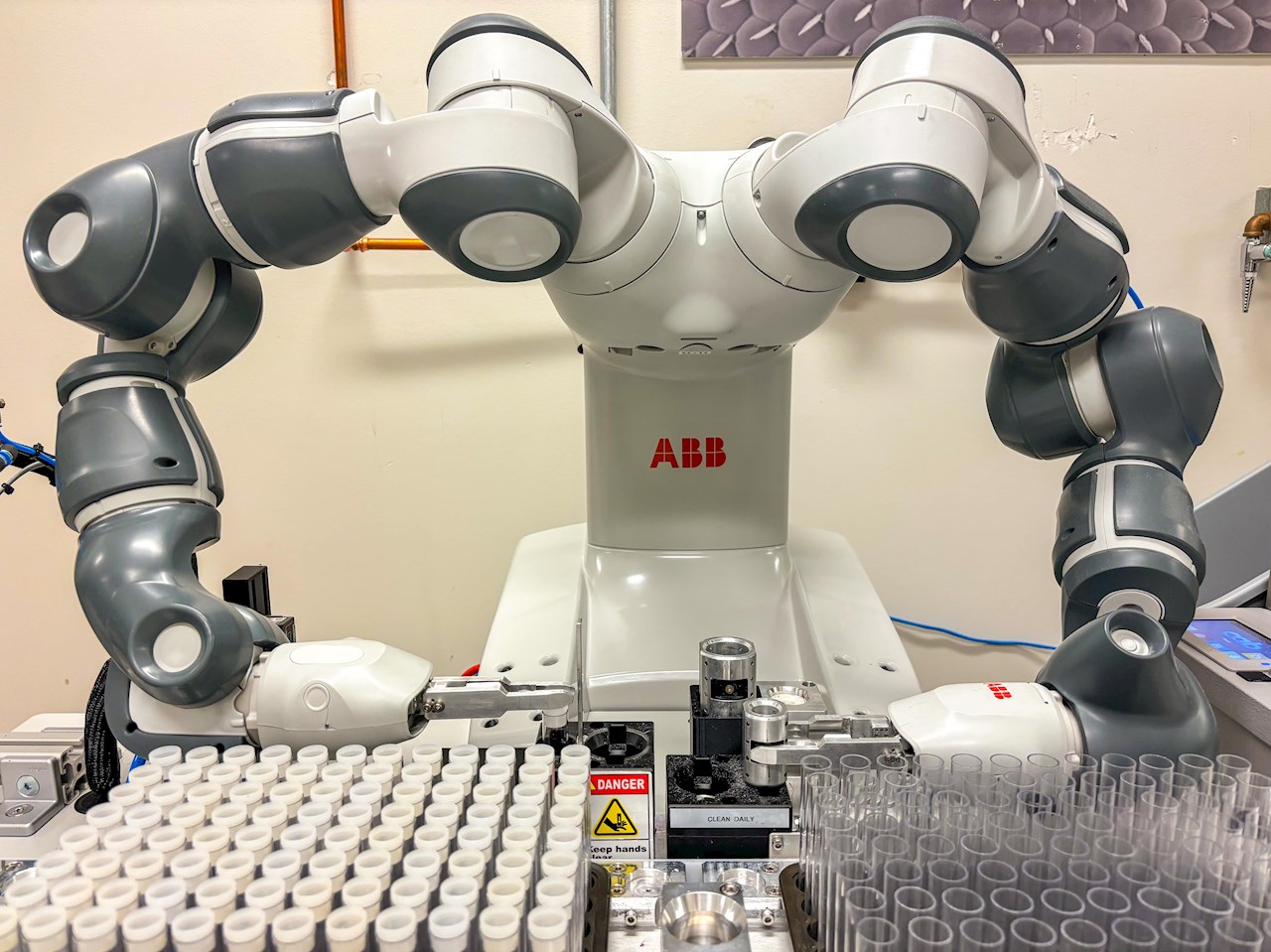 ABB y Texas Children’s Hospital crean una automatización revolucionaria para avanzar en la investigación neurológica