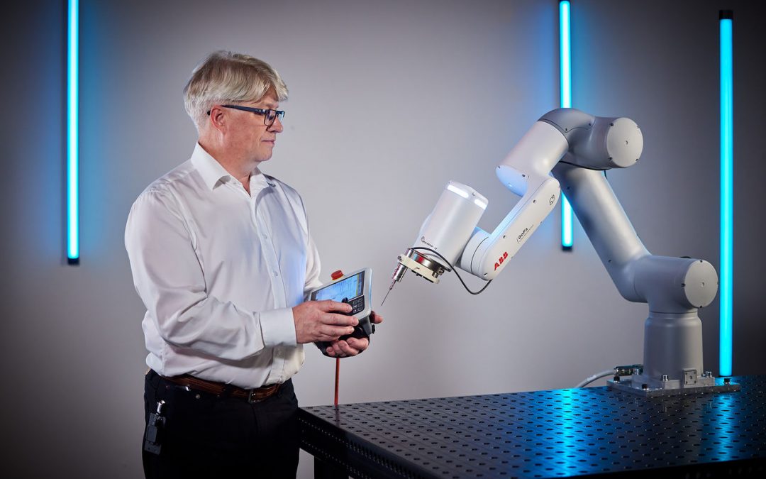 ABB lanza el innovador sistema Ultra Accuracy para los cobots GoFa™