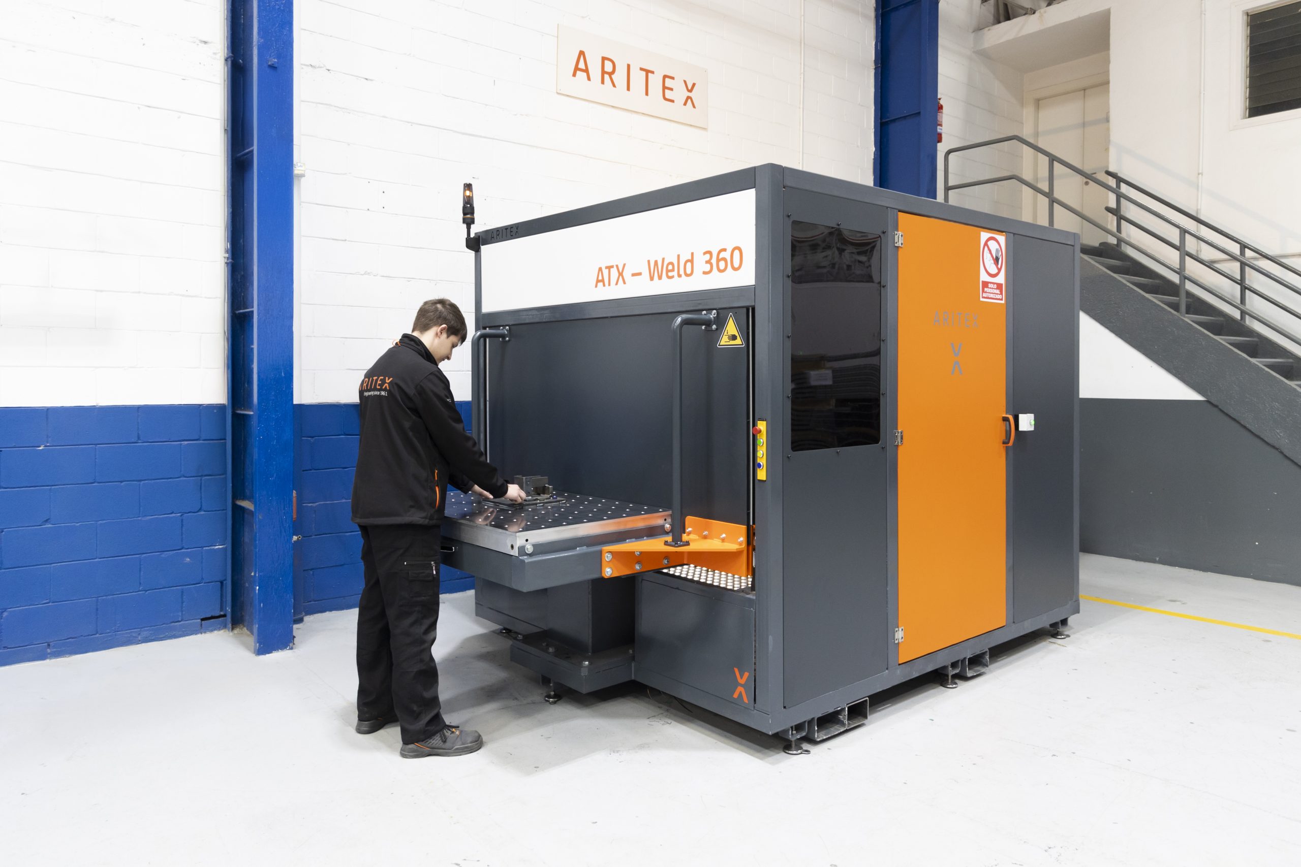 Aritex presenta la nueva célula de soldadura ATX-Weld 360 en la feria UNIRE 2025