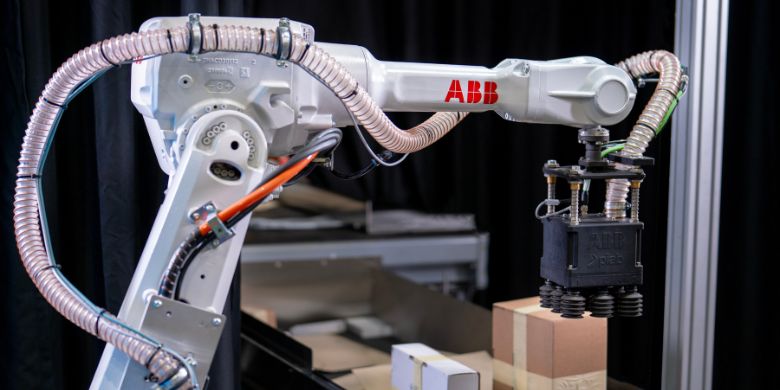 ABB amplía su familia de robots de Item Picking con nuevos módulos funcionales impulsados por IA para transformar las industrias de la moda y la logística