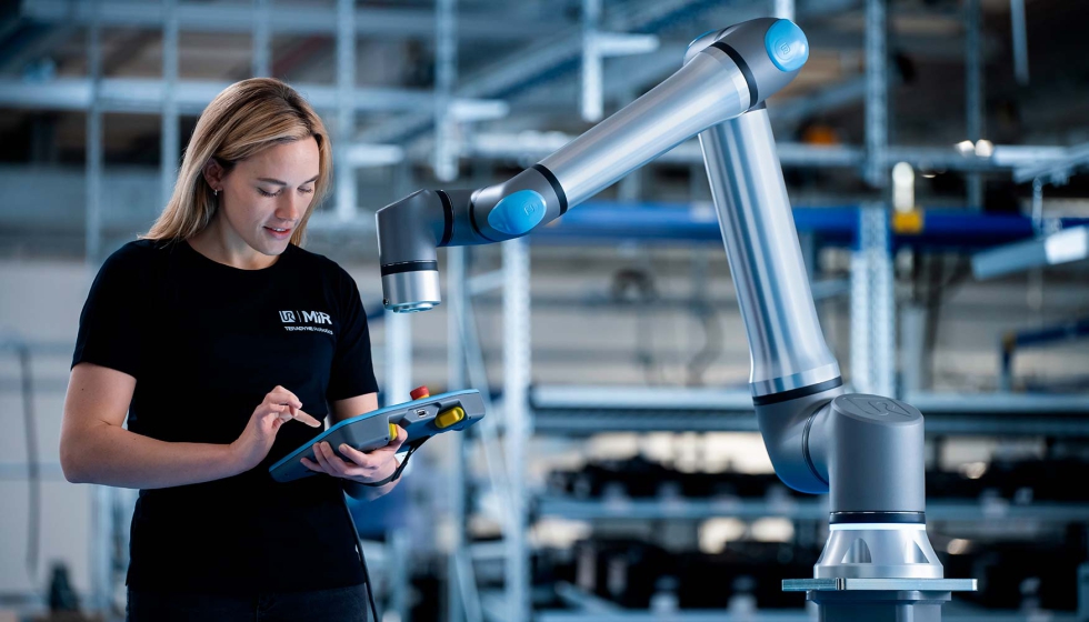 Universal Robots lanza el nuevo cobot UR15, el más rápido de la gama