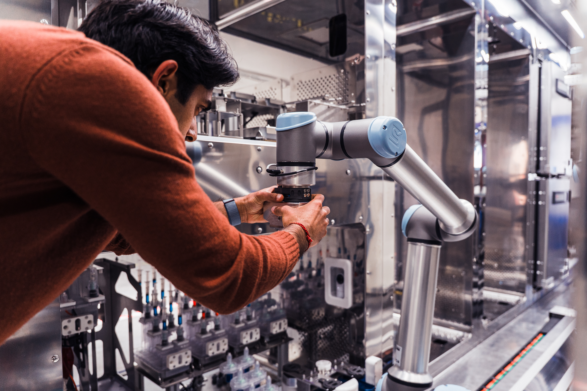 9 de cada 10 empresas en proceso de automatización prevén que su plantilla trabaje con robots colaborativos en la próxima década