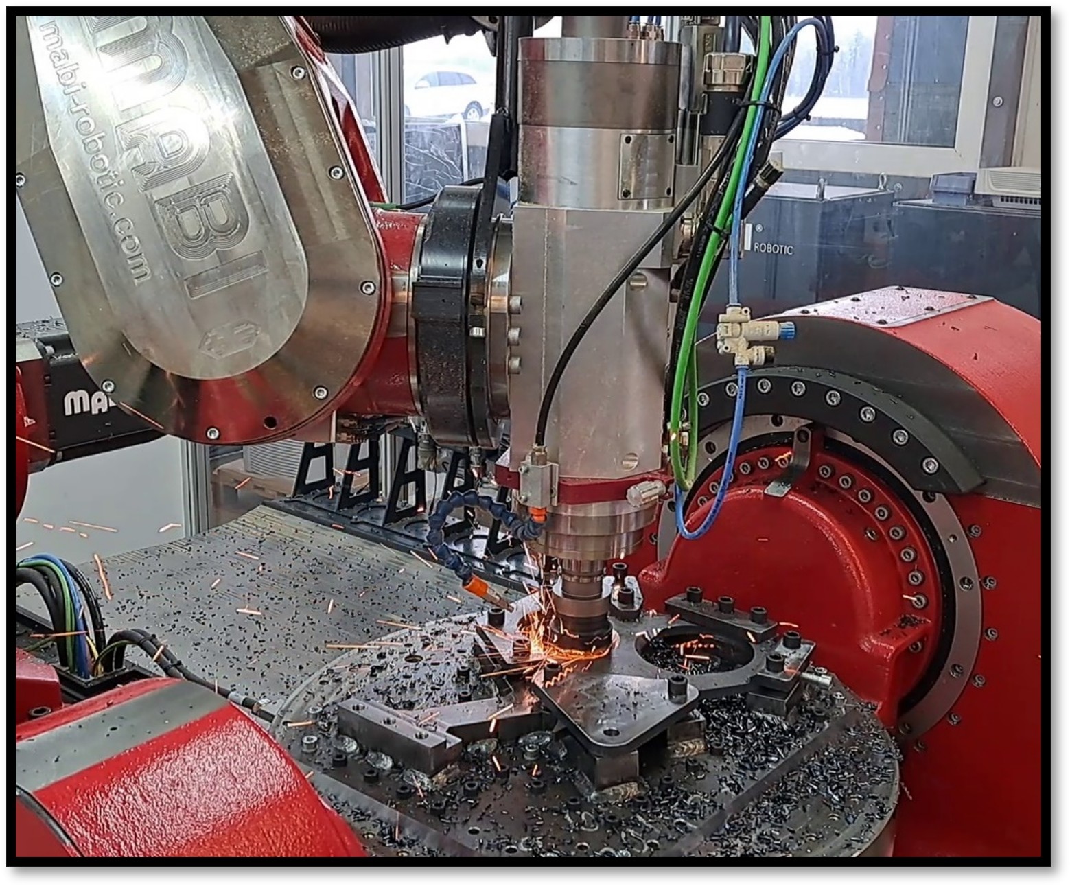 ENTREVISTA: IBAI INZIARTE “FIBREMACH nos ha abierto una puerta al mundo. Ahora queremos que la gente lo vea en directo en la Bienal.”