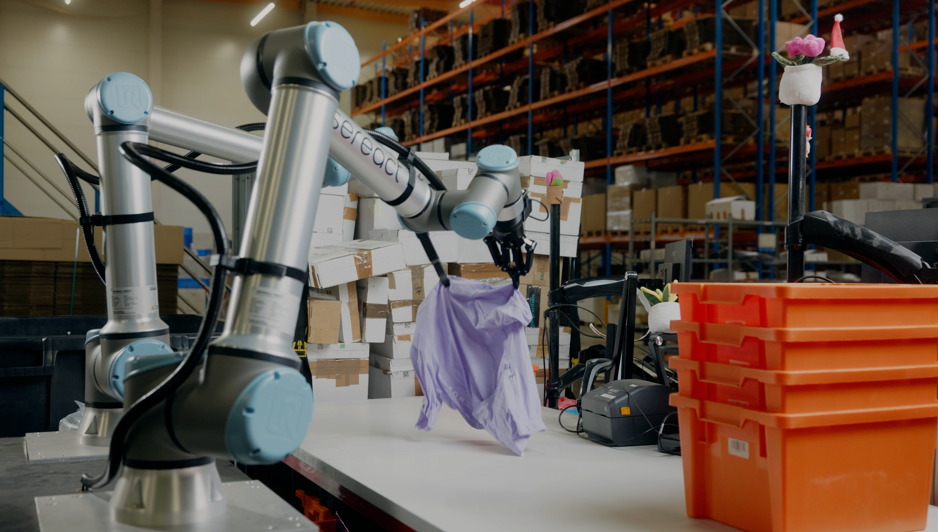 Teradyne Robotics y Sereact se alían para escalar la IA física en retail y logística